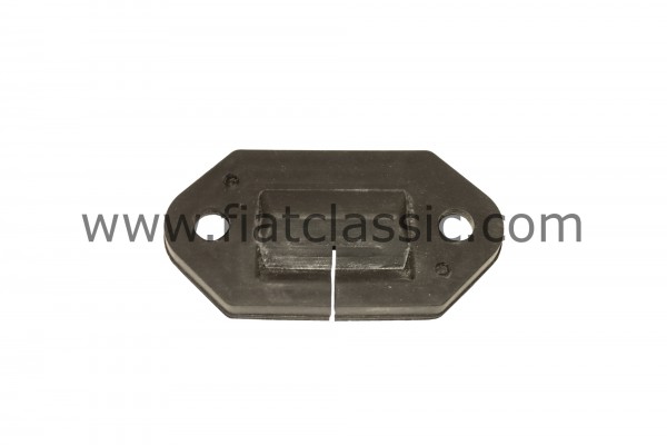 Rubber for boot hinge Fiat 600